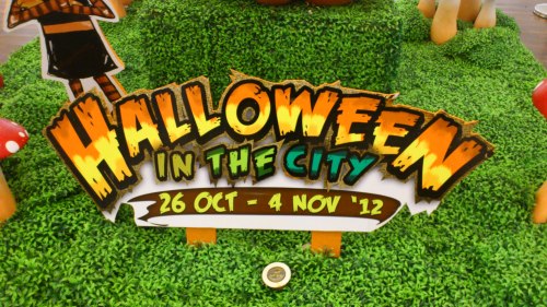 Halloween, Jakarta Halloween, Halloween craft, Halloween costume, Halloween party, Halloween DIY, Halloween bats, Halloween Jakarta